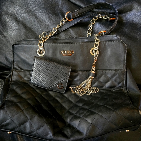 Guess Handbags - Guess quilted large bag 12"x10"x4" w/free G by Guess card holder